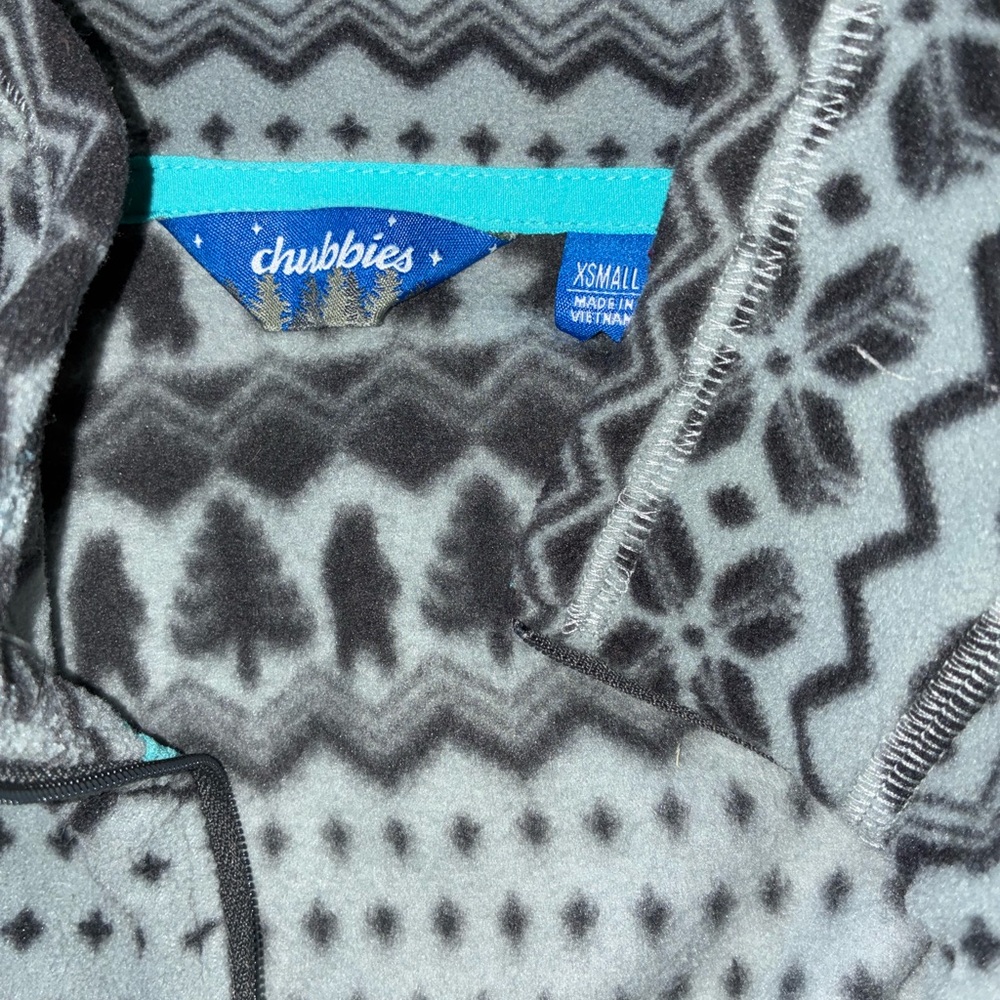 Chubbies Gray Patterned Fleece Pullover - image 2
